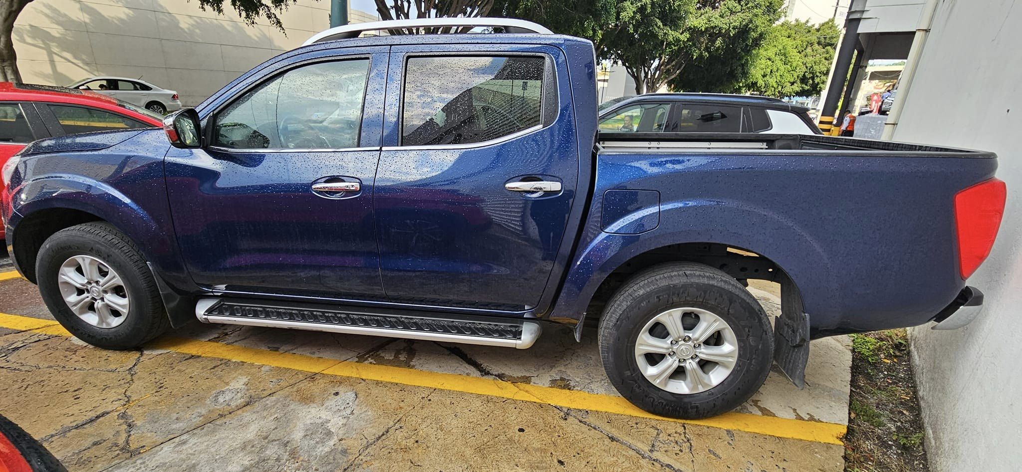 NISSAN NP 300 FRONTIER PLATINUM 2019